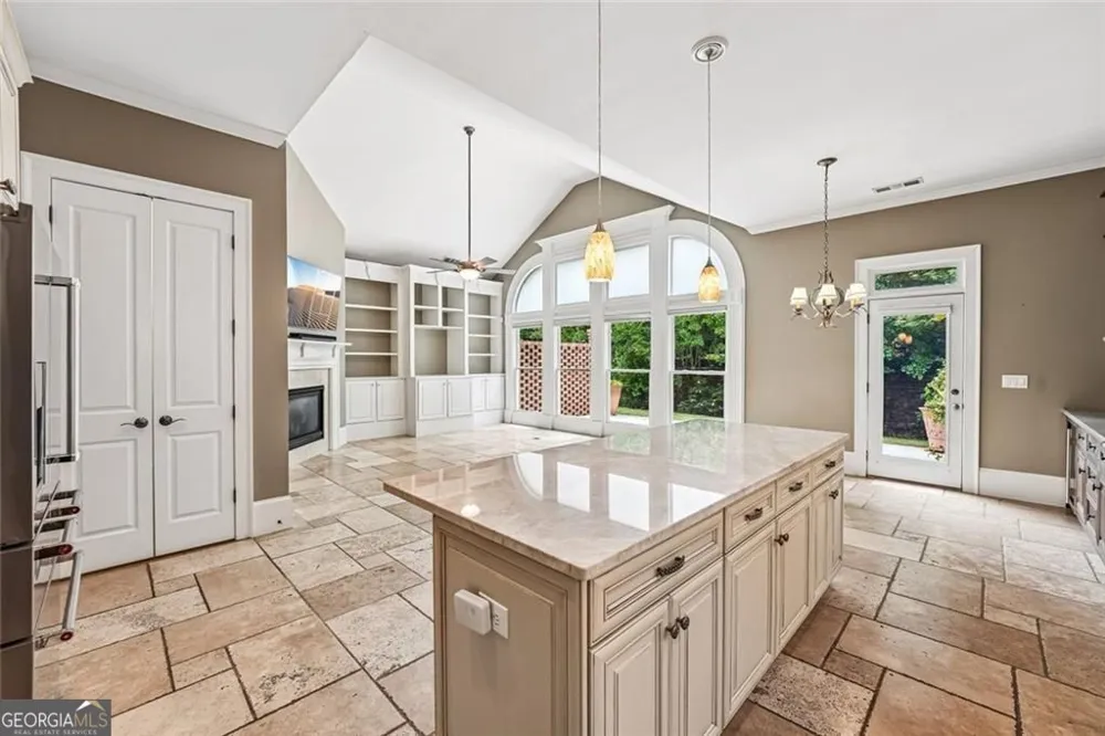 3016 Haynes CV Alpharetta, GA 30022