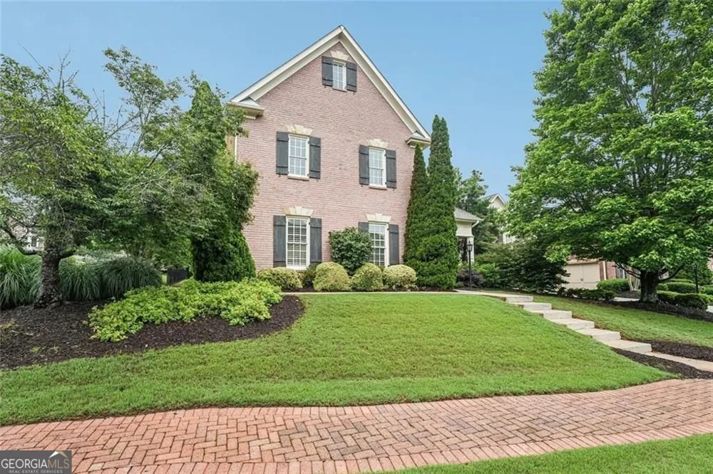 3016 Haynes CV Alpharetta, GA 30022