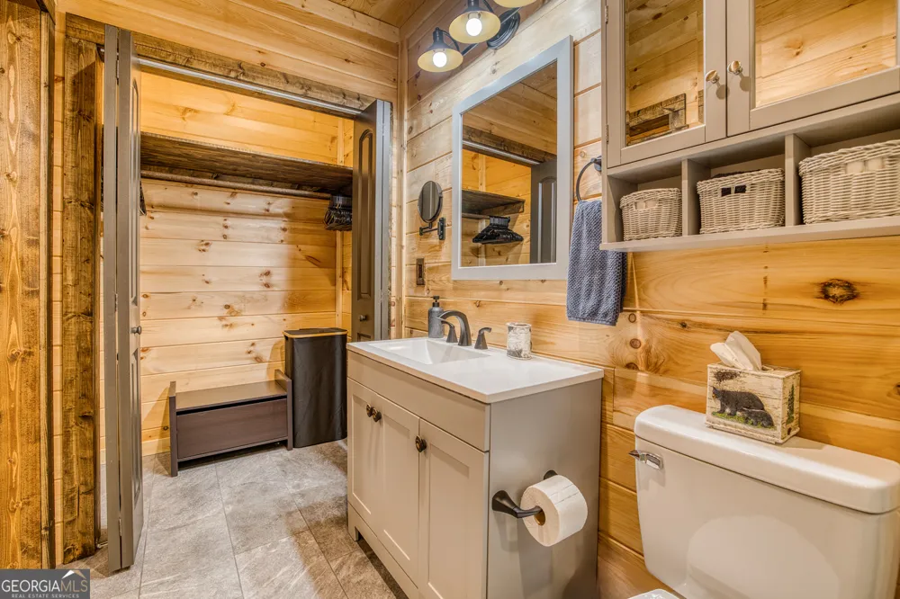138 Nectar LN Ellijay, GA 30540