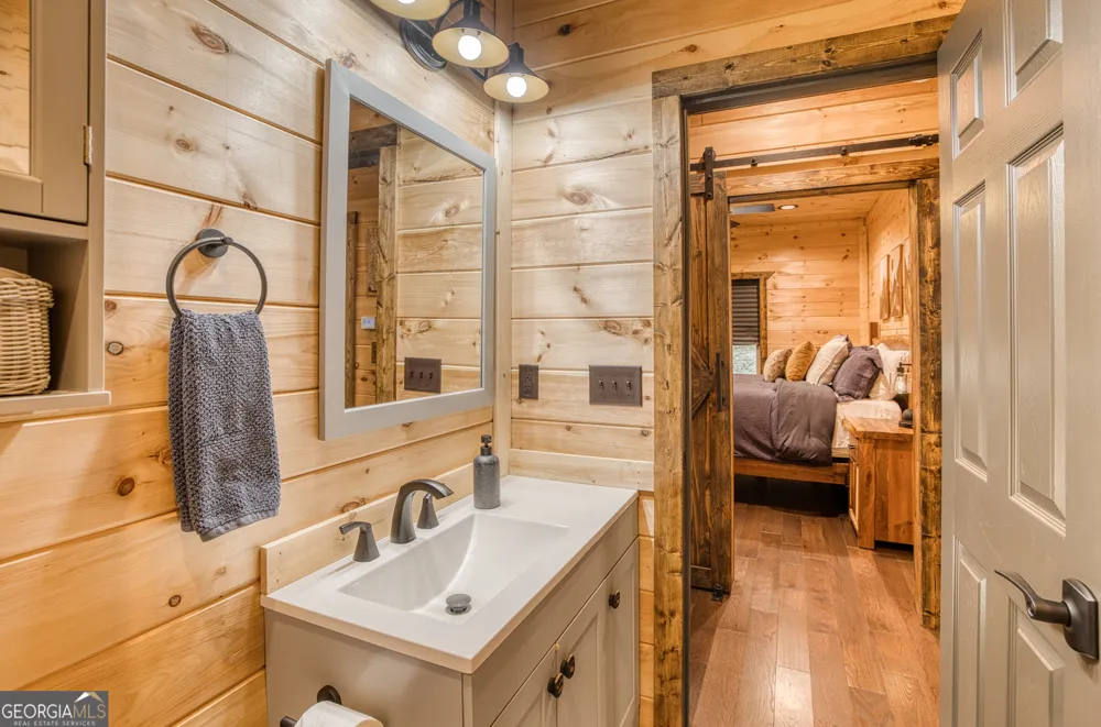 138 Nectar LN Ellijay, GA 30540