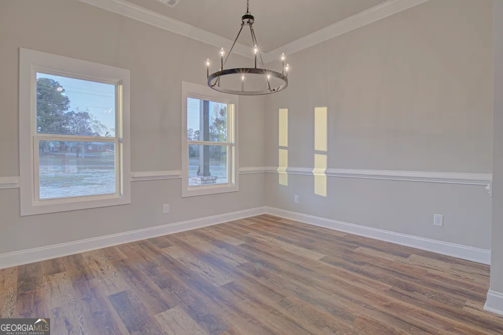 207 Jordan Cofer RD Statham, GA 30666