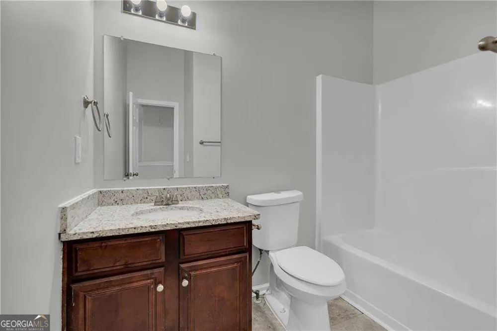 2407 Hackamore DR South Fulton, GA 30349