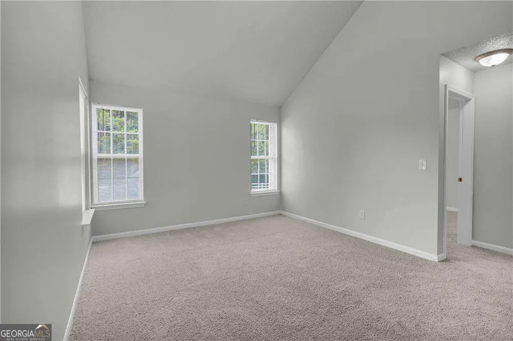 2407 Hackamore DR South Fulton, GA 30349