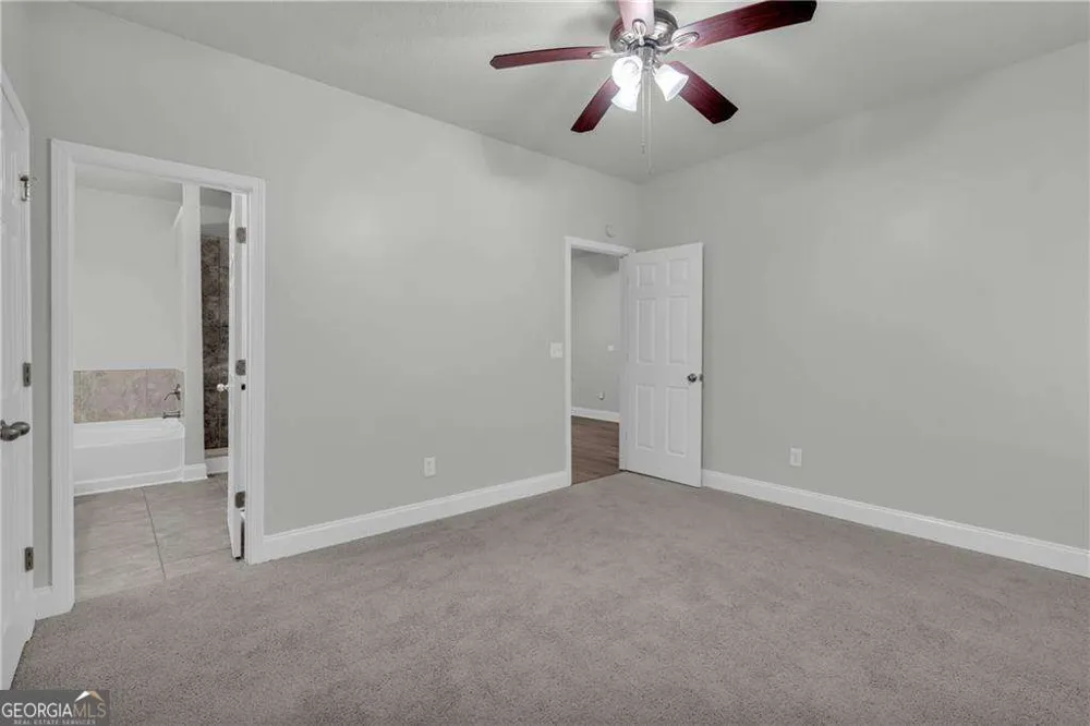2407 Hackamore DR South Fulton, GA 30349