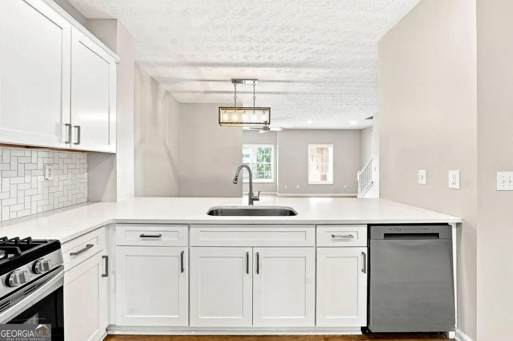 3684 Lantern Walk LN Scottdale, GA 30079