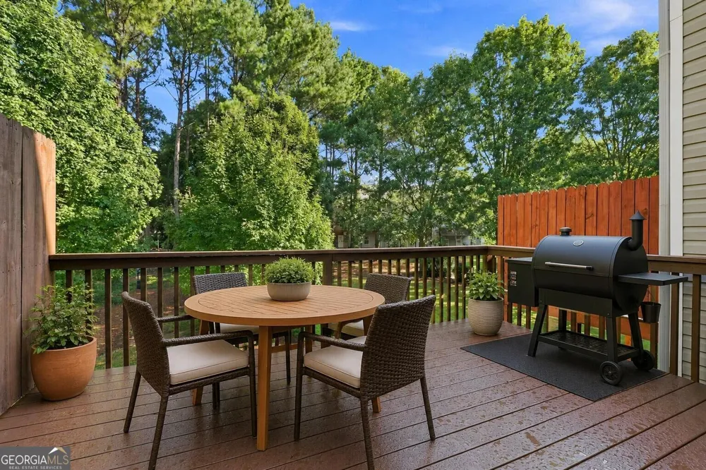 3684 Lantern Walk LN Scottdale, GA 30079