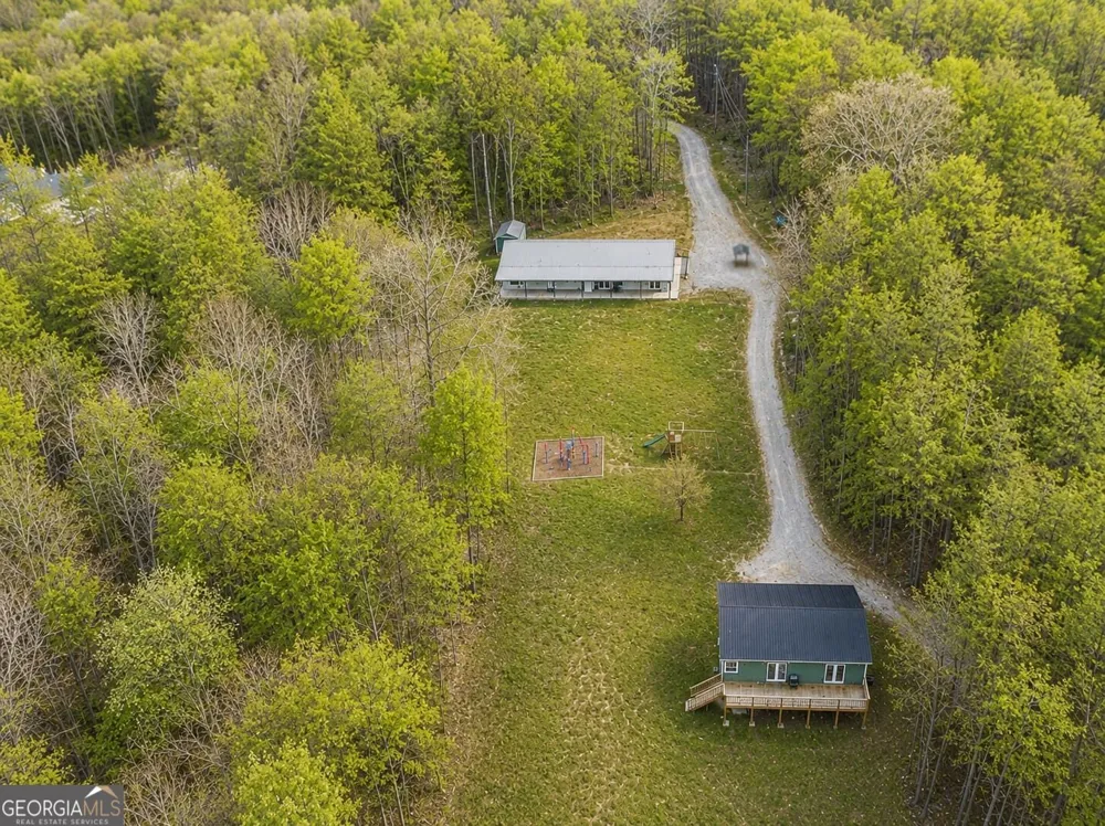 26 Plantation RD NW Adairsville, GA 30103