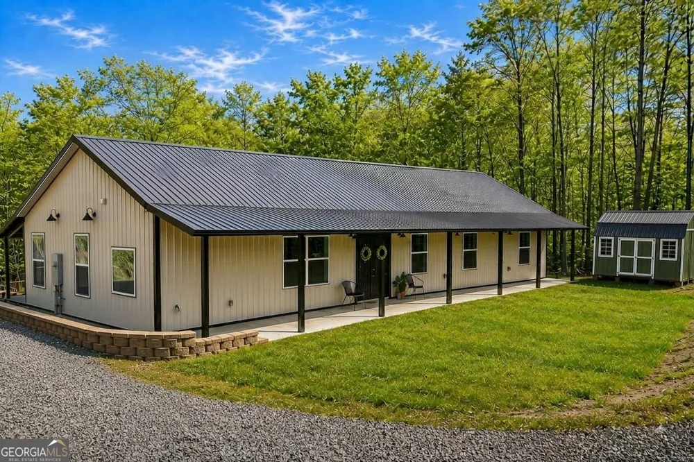 26 Plantation RD NW Adairsville, GA 30103