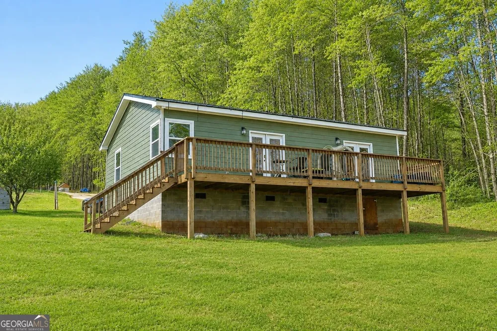 26 Plantation RD NW Adairsville, GA 30103