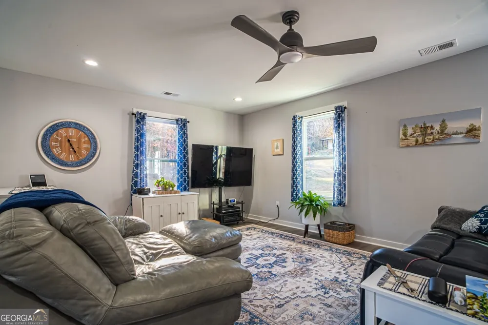 26 Plantation RD NW Adairsville, GA 30103