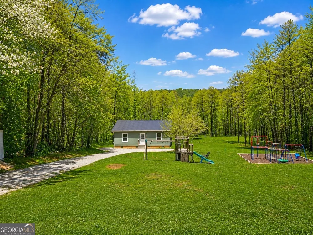26 Plantation RD NW Adairsville, GA 30103