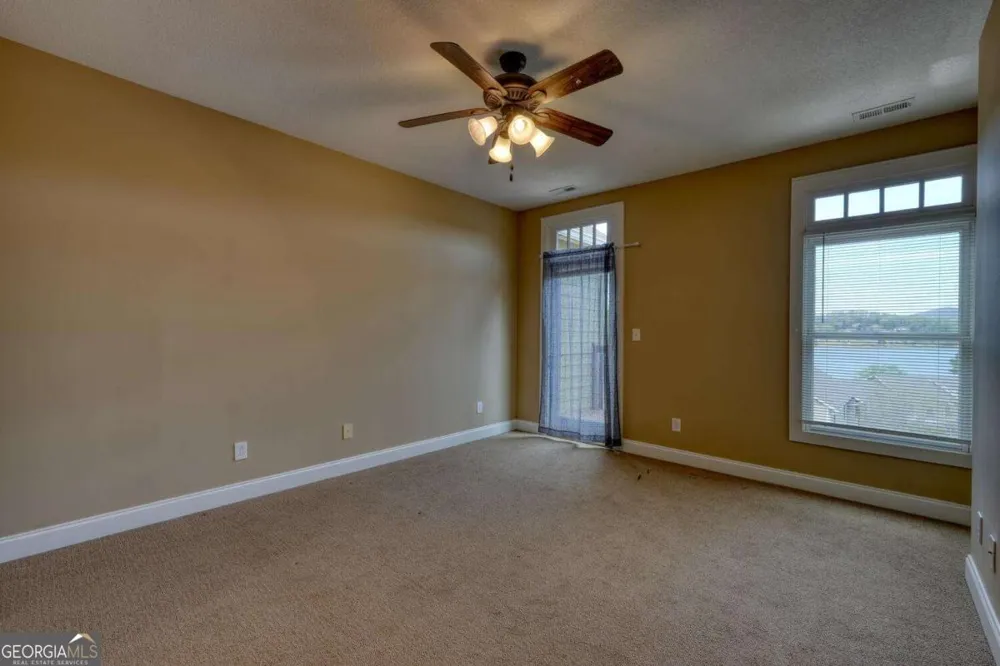 1401 Lakeside RD Hiawassee, GA 30546