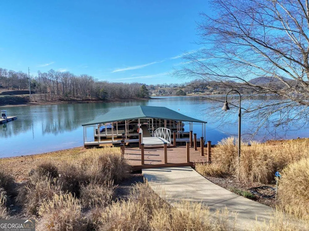 1401 Lakeside RD Hiawassee, GA 30546