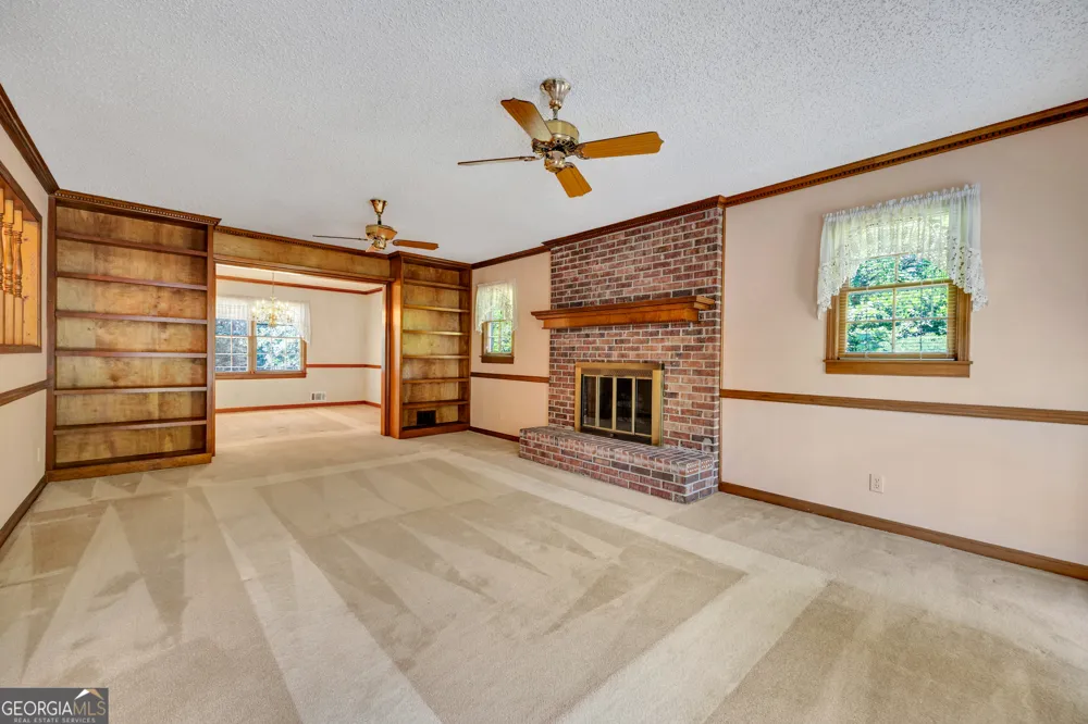 1756 SW Colonial South DR Conyers, GA 30094