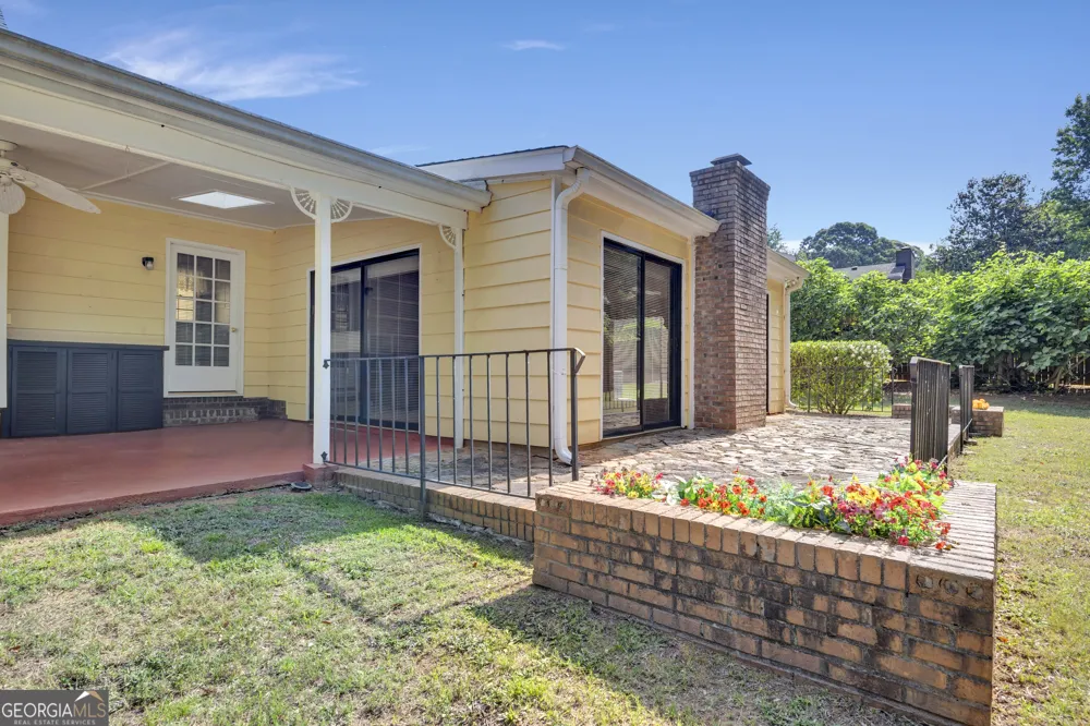 1756 SW Colonial South DR Conyers, GA 30094