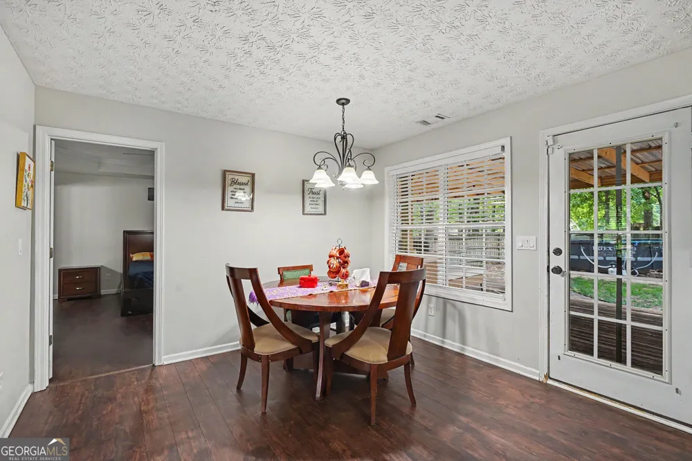 1857 High Green DR Statham, GA 30666