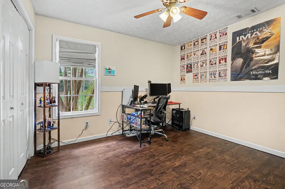 1857 High Green DR Statham, GA 30666