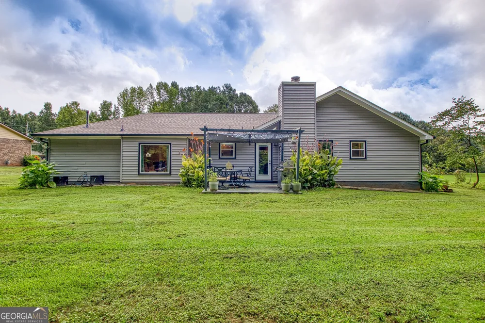 125 Grandchester WAY Fayetteville, GA 30215