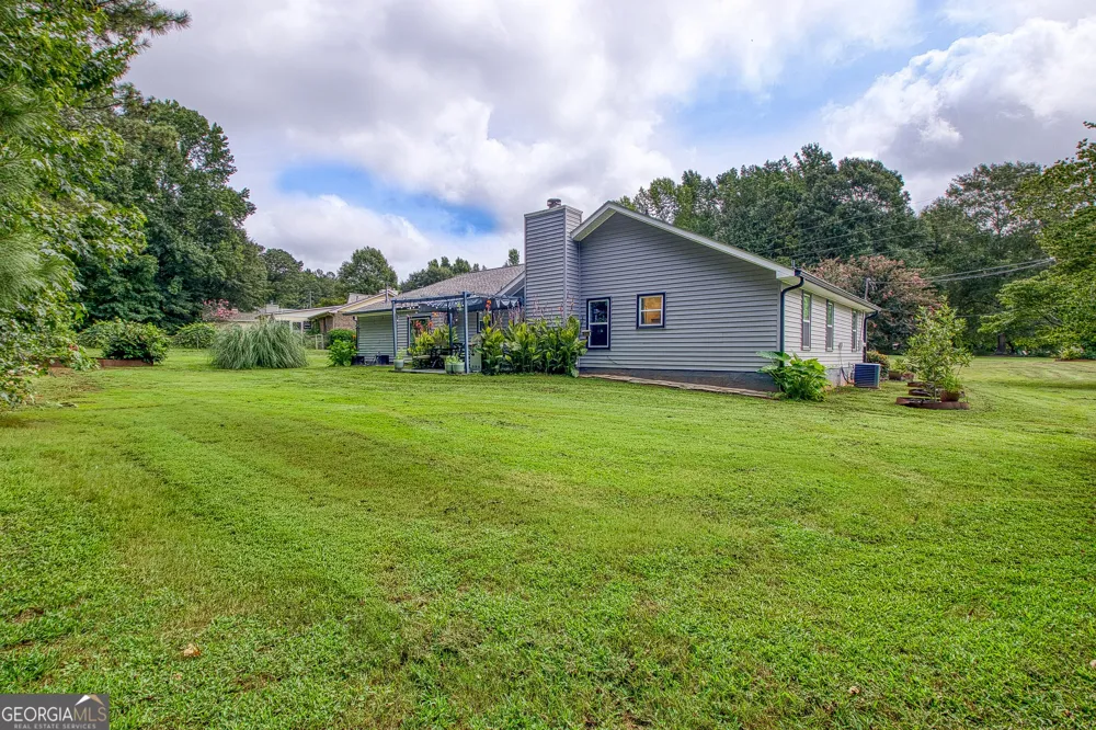 125 Grandchester WAY Fayetteville, GA 30215