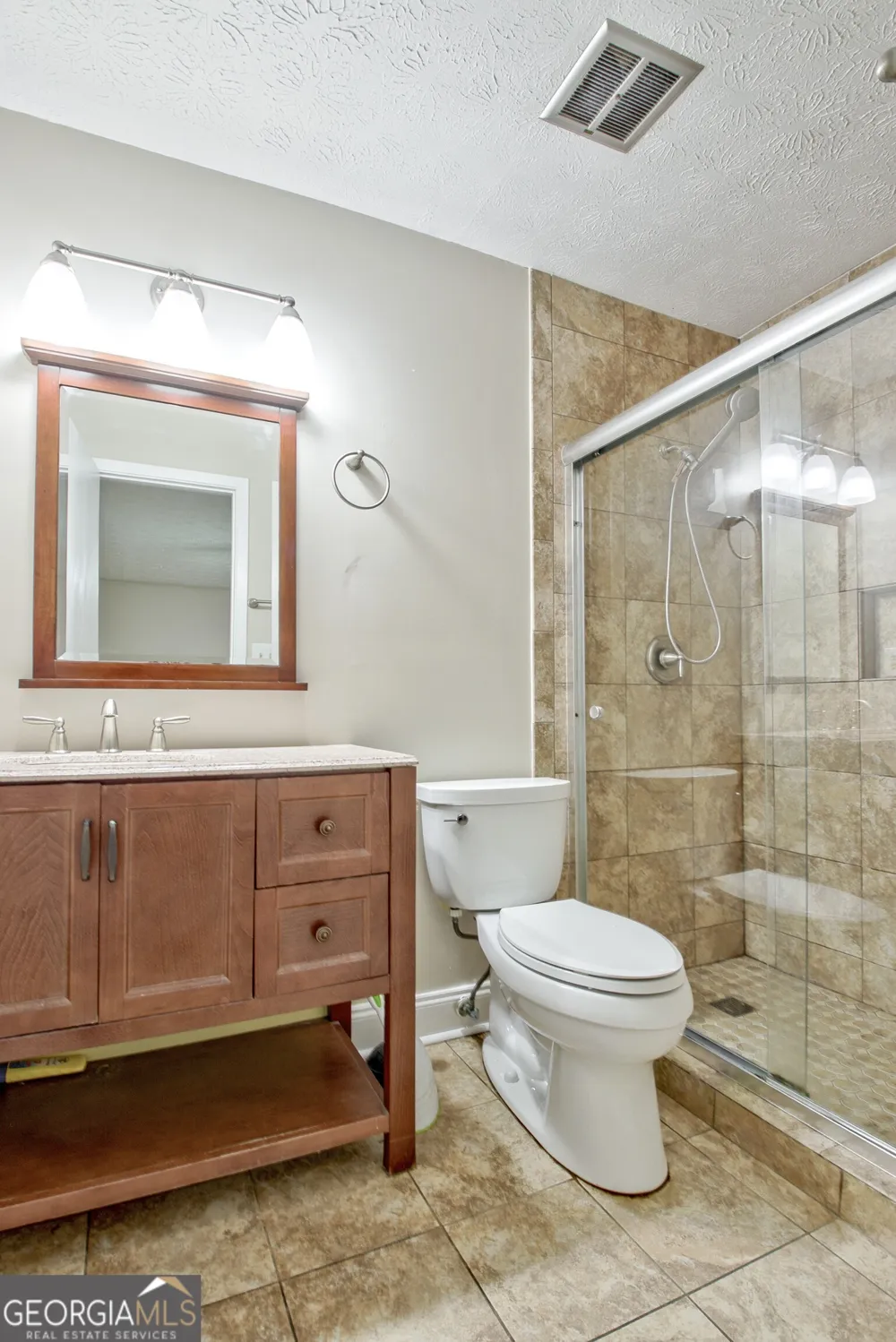 11 Logwood LN Newnan, GA 30265