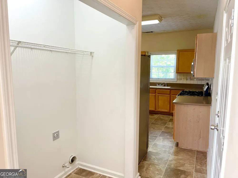 960 Millrace WAY Sugar Hill, GA 30518