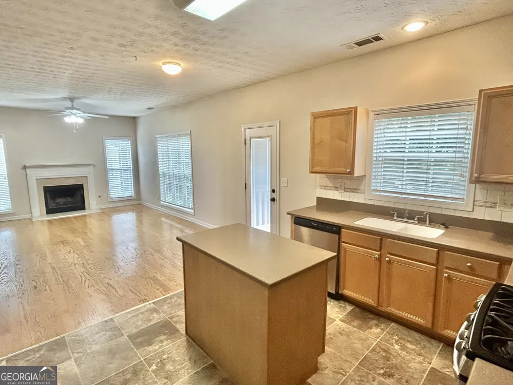960 Millrace WAY Sugar Hill, GA 30518