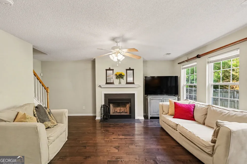 6738 Brookfield WAY Douglasville, GA 30134