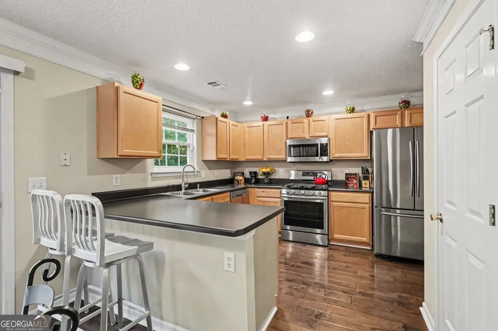 6738 Brookfield WAY Douglasville, GA 30134