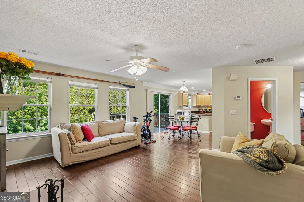 6738 Brookfield WAY Douglasville, GA 30134