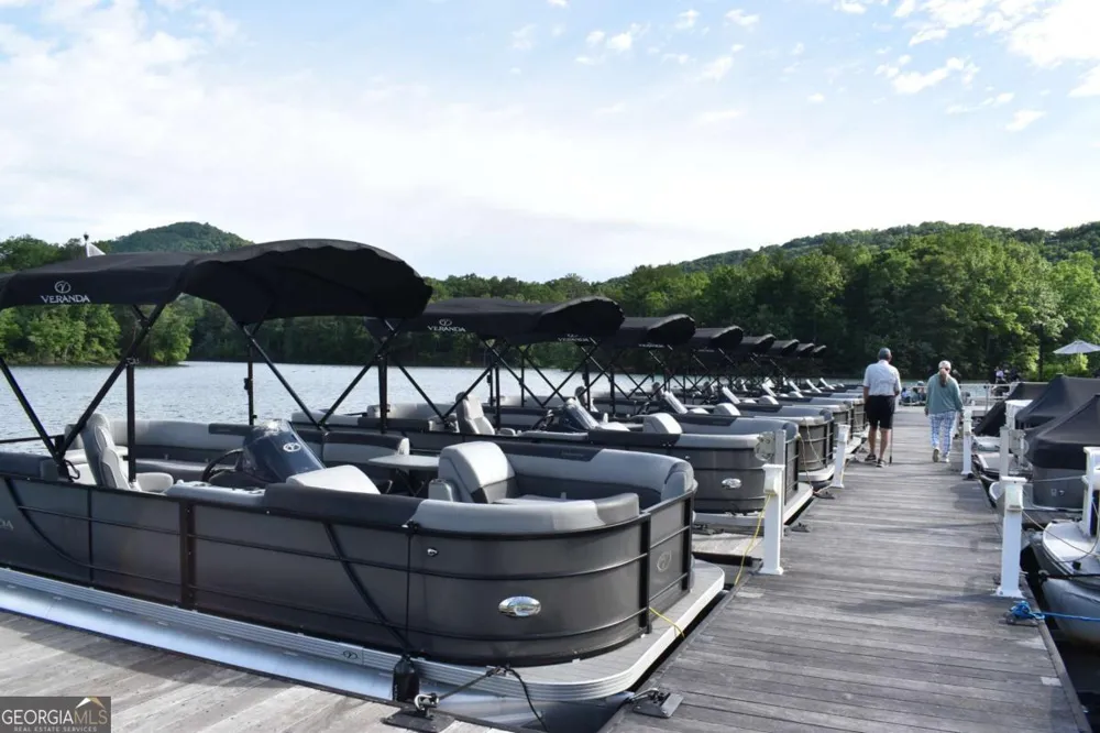 83 Summit DR W Big Canoe, GA 30143