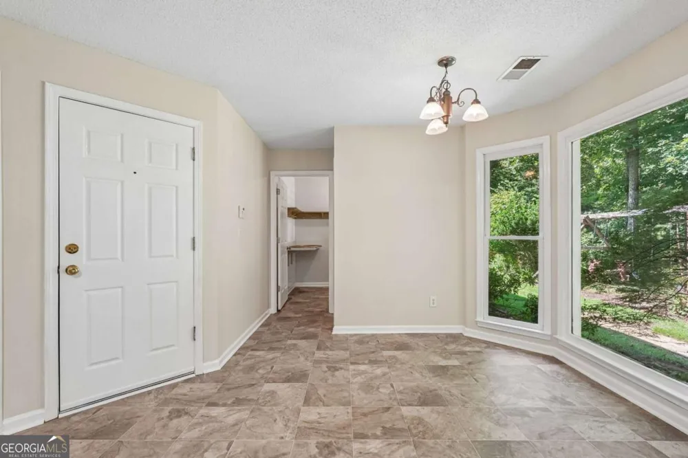 89 Creekside DR Dallas, GA 30157