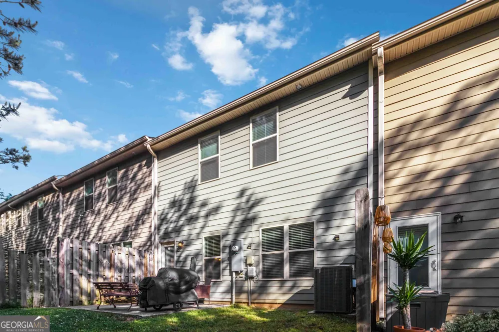 7839 Rock Rose LN Fairburn, GA 30213