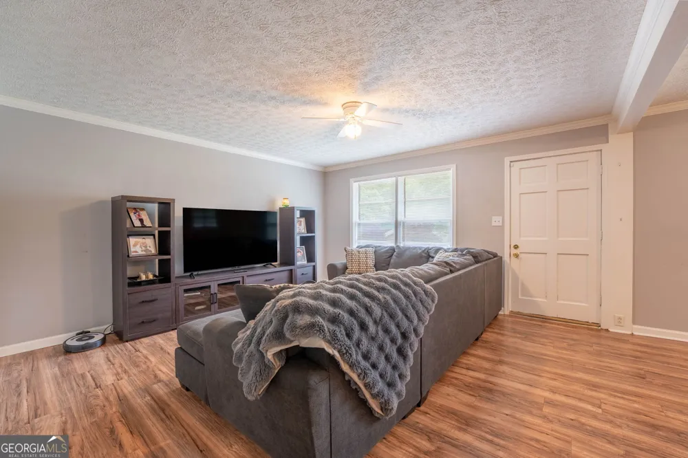 84 Lovell CIR Toccoa, GA 30577