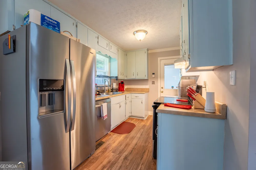 84 Lovell CIR Toccoa, GA 30577