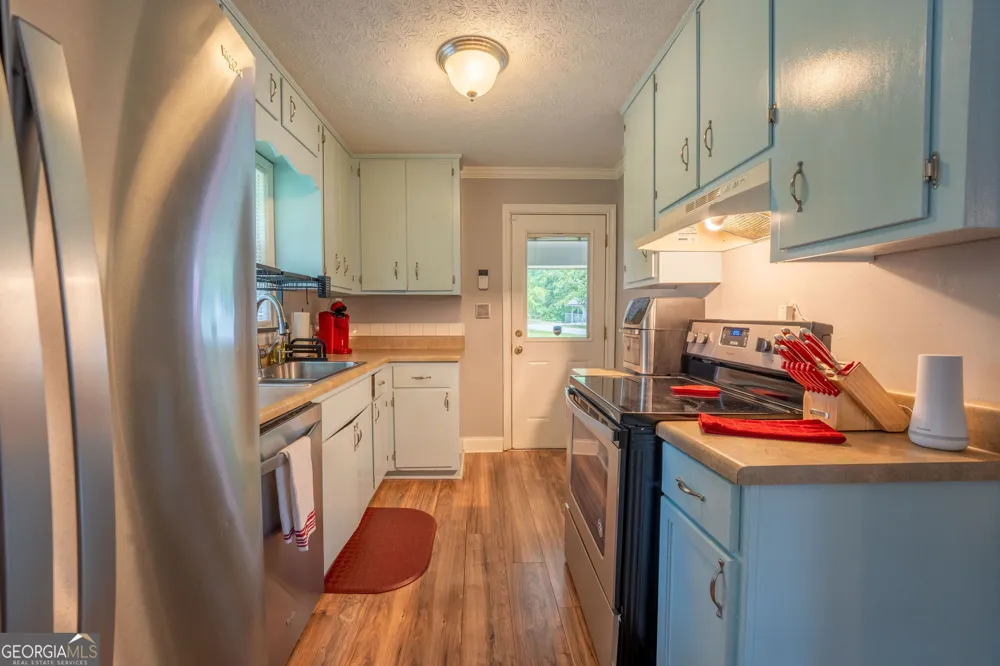 84 Lovell CIR Toccoa, GA 30577