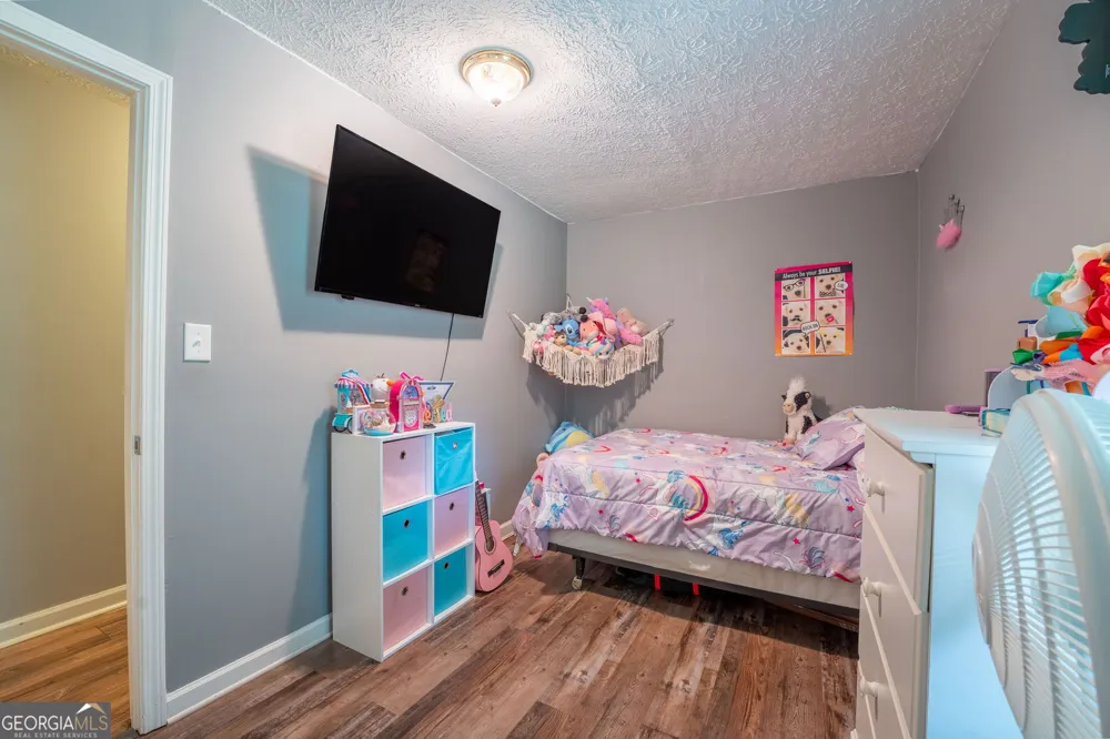 84 Lovell CIR Toccoa, GA 30577