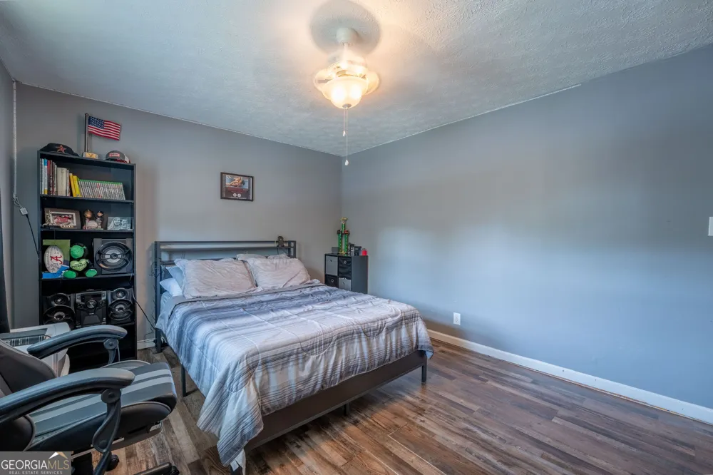84 Lovell CIR Toccoa, GA 30577