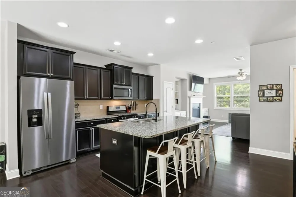 209 Aventine LN Smyrna, GA 30082