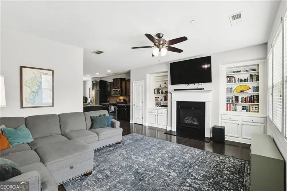 209 Aventine LN Smyrna, GA 30082