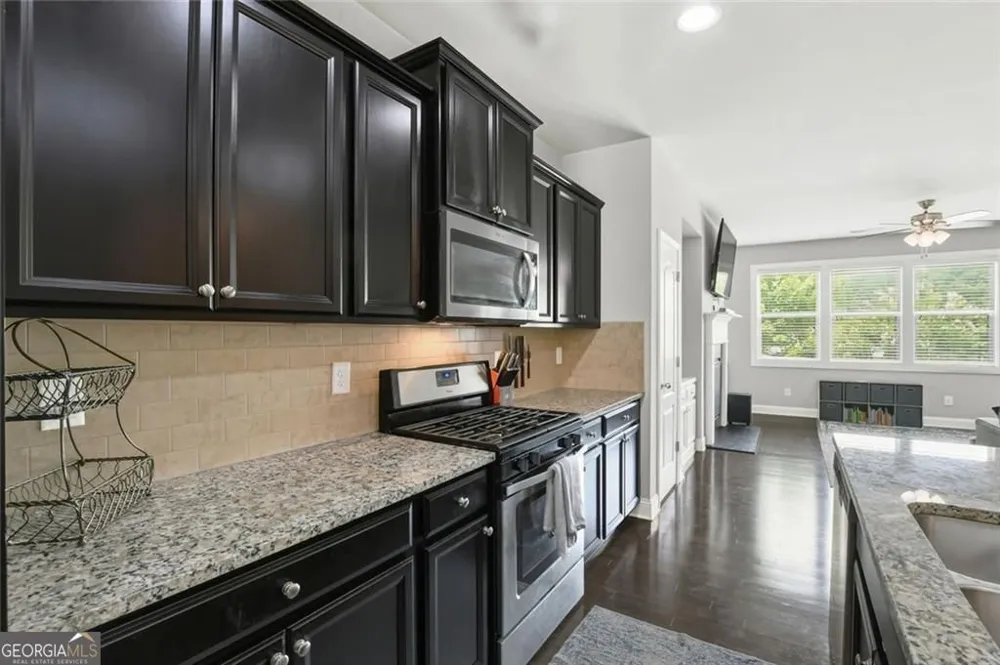 209 Aventine LN Smyrna, GA 30082