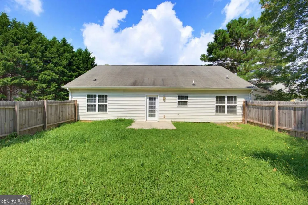 74 Millstream DR Dallas, GA 30157