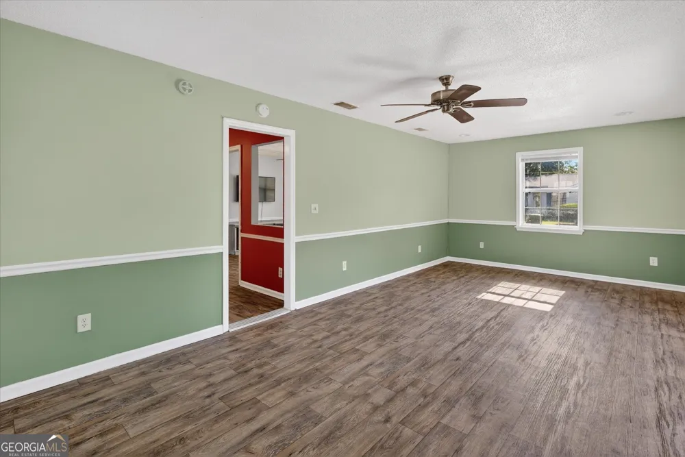 22 S Foss ST Statesboro, GA 30458
