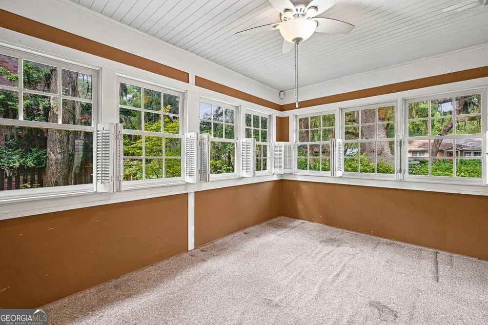 1222 Pine AVE Brunswick, GA 31520