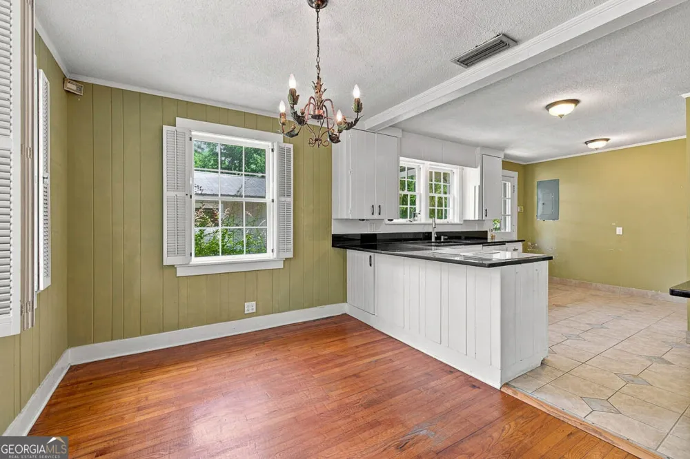 1222 Pine AVE Brunswick, GA 31520