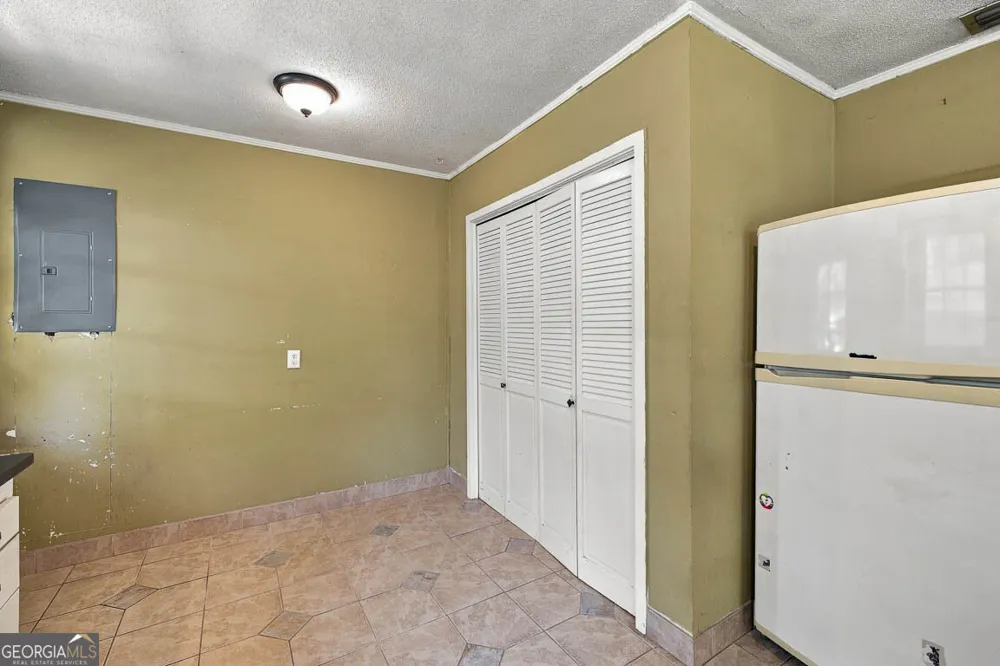1222 Pine AVE Brunswick, GA 31520