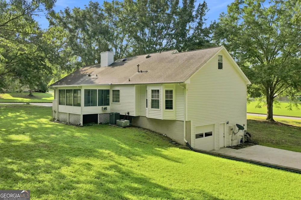 400 Mckenzie AVE Stockbridge, GA 30281