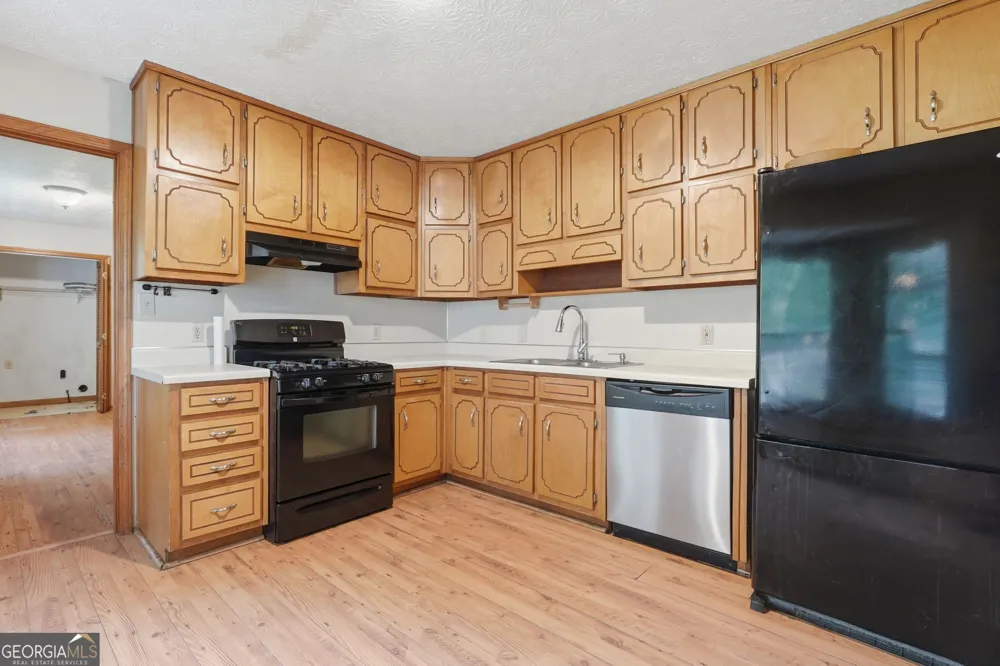 400 Mckenzie AVE Stockbridge, GA 30281