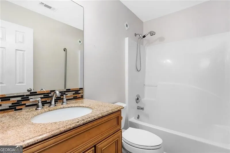 560 Kimball Crest CT Alpharetta, GA 30022