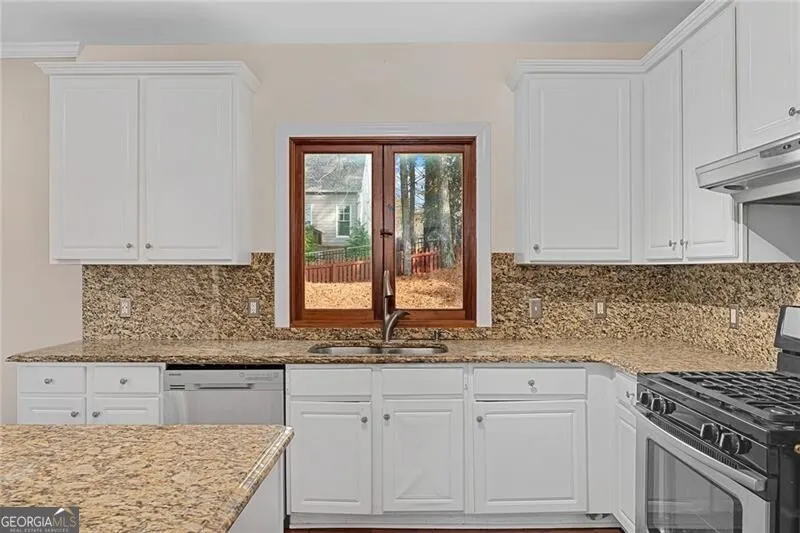 560 Kimball Crest CT Alpharetta, GA 30022