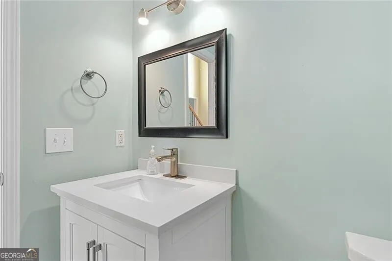 560 Kimball Crest CT Alpharetta, GA 30022